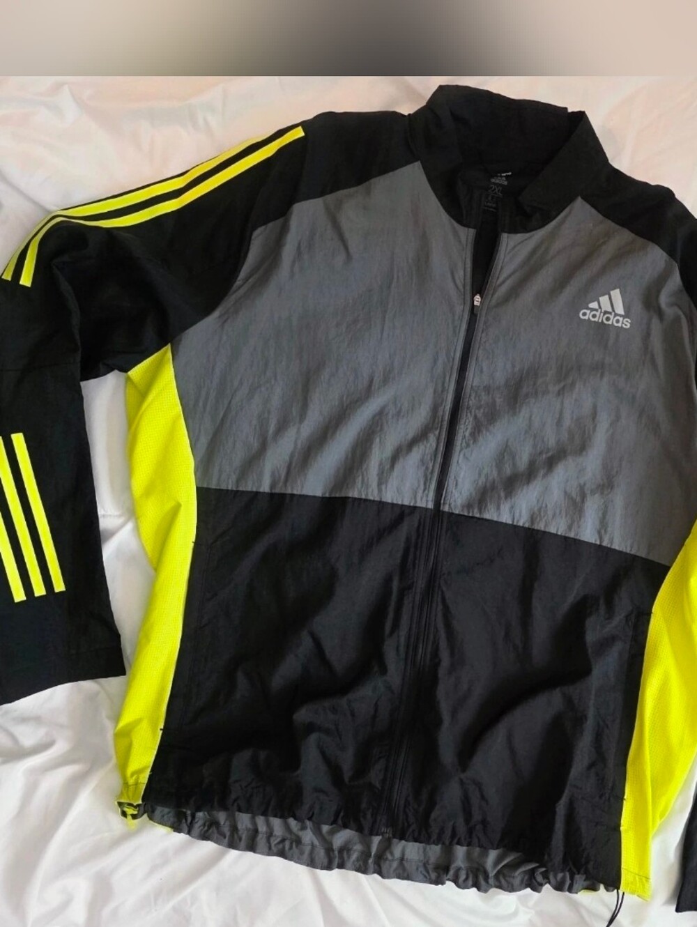 adidas Men’s Black & Gray Running Full Zip Jacket with Neon Yellow Accents NWOT!